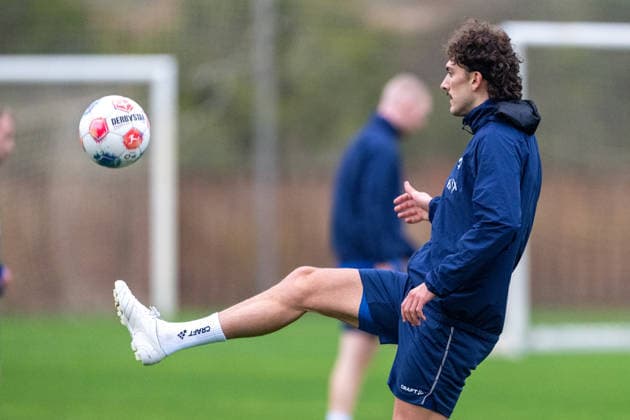 Fraser Hornby SV Darmstadt 1898, 09 on the ball, ESP, SV Darmstadt 98, Football, 2 Bundesliga, Training camp in El Saler, 1 day, 04 01 2026 ESP, SV Darmstadt 98, Football, 2 Bundesliga, Training camp in El Saler, 1 day, 04 01 2026 El Saler Copyright: xEibner-Pressefoto FlorianxWiegandx EP_FWD