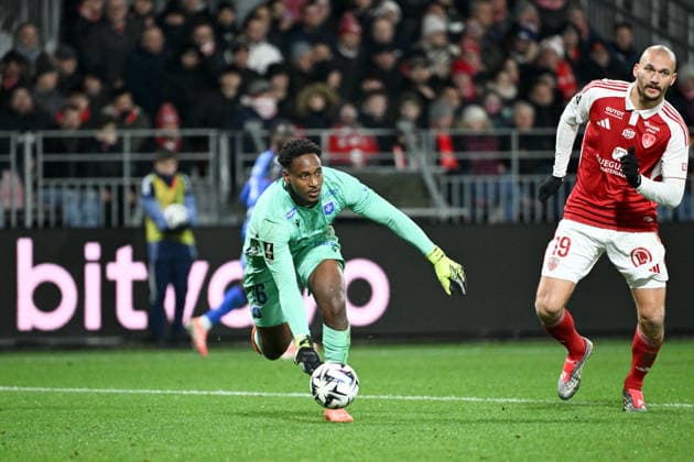 Stade Brestois 29 v AJ Auxerre - Ligue 1 McDonald s 2025 2026 16 Donovan LEON (aja) during the Ligue 1 McDonald s match between Brest and Auxerre at Stade Francis Le Ble on January 4, 2026 in Brest, France. Brest France  Copyright: xFEPx 776348246