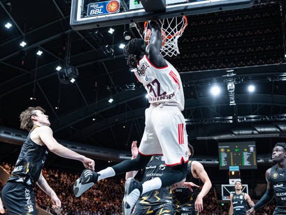 Wenyen Gabriel FC Bayern Muenchen, 32 with a dunk Basketball Loewen Braunschweig vs FC Bayern Muenchen, Basketball, easyCredit Basketball Bundesliga, Matchday 14, Season 2025 2026, 04 01 2026 Basketball Loewen Braunschweig vs FC Bayern Muenchen, Basketball, easyCredit Basketball Bundesliga, Matchday 14, Season 2025 2026, 04 01 2026 Braunschweig Copyright: xEibner-Pressefoto DamianxKruczynx EP_DKI