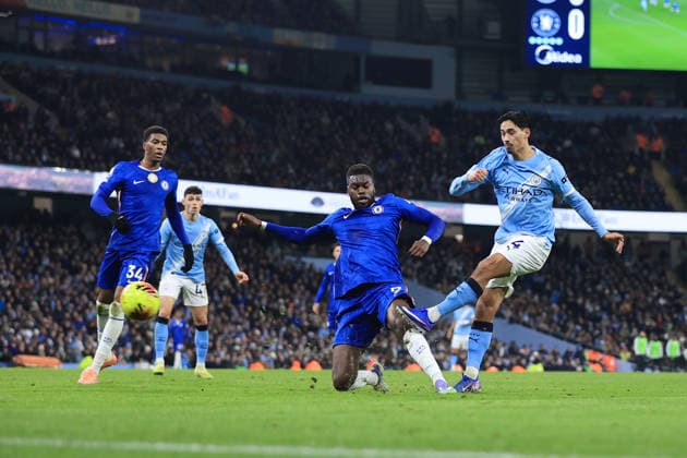 Fußball Premier League Manchester City gegen Chelsea 4. Januar 2026 Premier League Manchester City gegen Chelsea Tijjani Reijnders von Manchester City erzielt das erste Tor Foto Simon Stacpoole Abseits Manchester UK  Copyright: xSimonxStacpoolexOffside