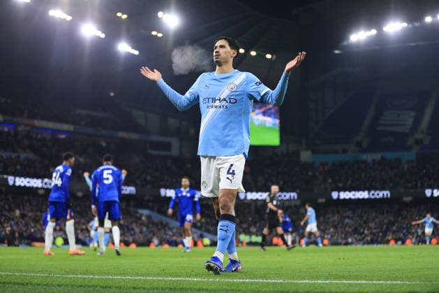 Fußball Premier League Manchester City gegen Chelsea 4. Januar 2026 Premier League Manchester City gegen Chelsea Tijjani Reijnders von Manchester City jubelt nach seinem ersten Tor Foto Simon Stacpoole Abseits Manchester UK  Copyright: xSimonxStacpoolexOffside