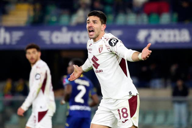 Torino™s Giovanni Simeone during the Serie A soccer match between Hellas Verona and Torino FC at the Bentegodi Stadium in Verona, north west Italy - Sunday , January 04 , 2026. - Soccer .  Copyright: xPaolaxGarbuio Lapressex