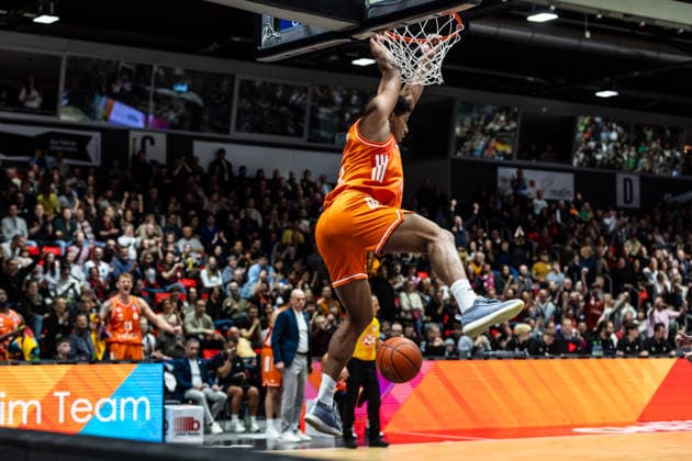 GER, easy Credit Basketball Bundesliga, Niners Chemnitz RASTA Vechta 04 01 2026, Messe, Chemnitz, GER, easy Credit Basketball Bundesliga, Niners Chemnitz RASTA Vechta Kostja Mushidi Niners Chemnitz, 11 Foto Alexander Trienitz Chemnitz Messe Sachsen Germany