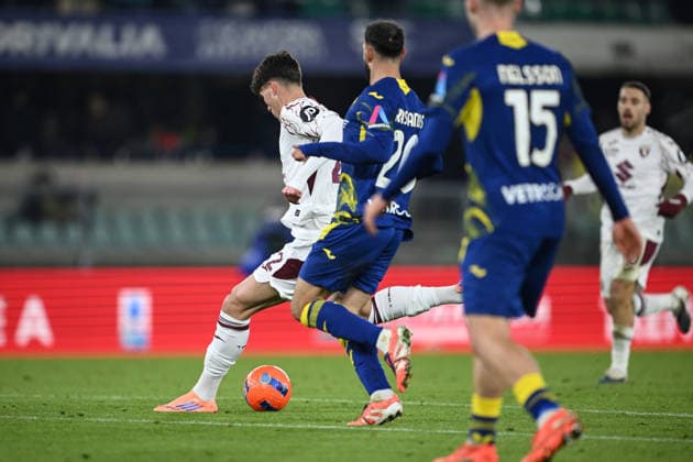 Cm Verona 04 01 2026 - campionato di calcio serie A Hellas Verona-Torino foto Cristiano Mazzi Image nella foto: gol Cesare Casadei 