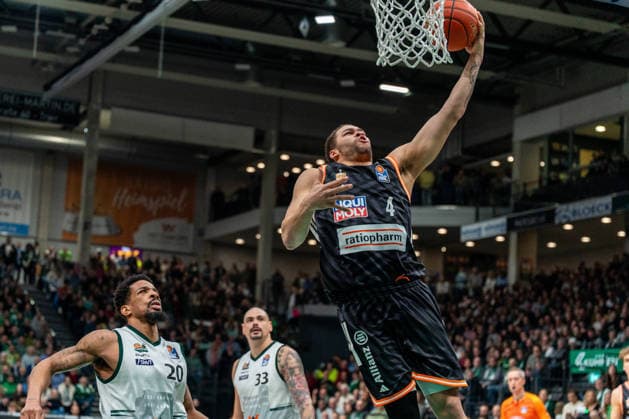 04 01 2026, xdaymx, Basketball easyCredit BBL, Gladiators Trier Ratiopharm Ulm Christopher Ledlum Ulm DFL DFB REGULATIONS PROHIBIT ANY USE OF PHOTOGRAPHS as IMAGE SEQUENCES and or QUASI VIDEO Trier
