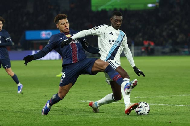 FBL FRA LIGUE1 Paris Saint Germain Paris FC DÃ sirÃ DouÃ Paris Saint Germain , Alimami Gory Paris FC during the French L1 football match between Paris Saint Germain PSG and Paris FC at Parc des Princes on January 04, 2026 in Paris France Copyright: JoaquimxFerreira