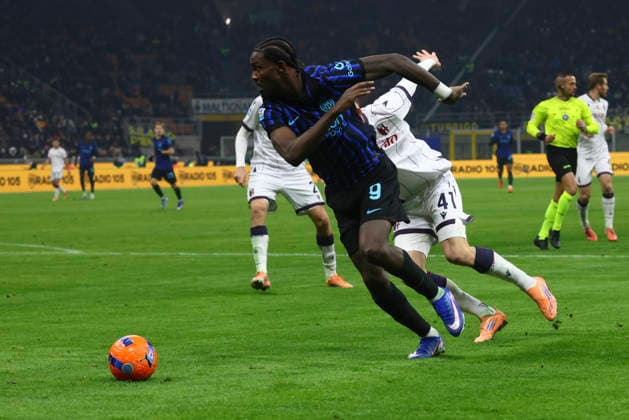 FC Internazionale V Bologna FC 1909 - Serie A Marcus Thuram plays during the Serie A match between FC Internazionale and Bologna FC 1909 at Giuseppe Meazza stadium in Milano, Italy, on January 4, 2026. Milano Italy  Copyright: xMairoxCinquettix originalFilename:cinquetti-fcintern260104_npdNG.jpg