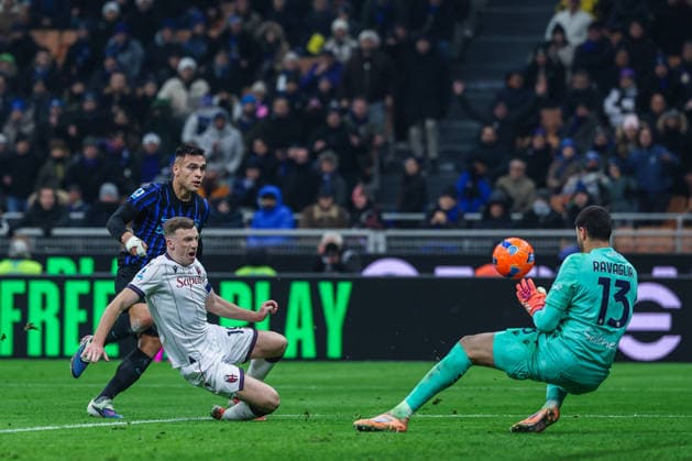 FC Internazionale vs Bologna FC Serie A 2025 26 04 01 2026 Lautaro Martinez of FC Internazionale seen in action during Serie A 2025 26 football match between FC Internazionale and Bologna FC at San Siro Stadium in Milan Copyright: xBEAUTIFULxSPORTS Carabellix
