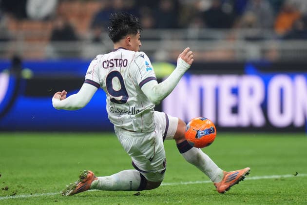 Bologna™s Castro scores 1-3 during the Serie A soccer match between Inter and Bologna at the San Siro Stadium in Milan , north Italy - Sunday, January 04 , 2025. - Soccer .  Copyright: xSpada LaPressex