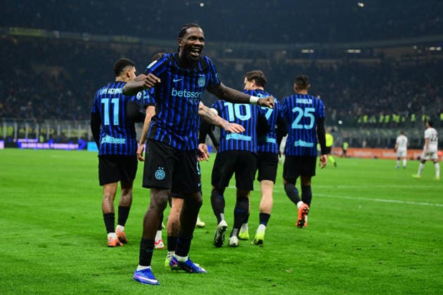 FC Internazionale v Bologna FC 1909 - Serie A Marcos Thuram of Inter Milan celebrates after scoring his team s third goal during the Serie A match between Inter Milan and Bologna FC at San Siro Stadium in Milan, Italy, on January 4, 2026. Milan Italy  Copyright: xAndreaxDiodatox originalFilename:diodato-intermil260104_npWzu.jpg
