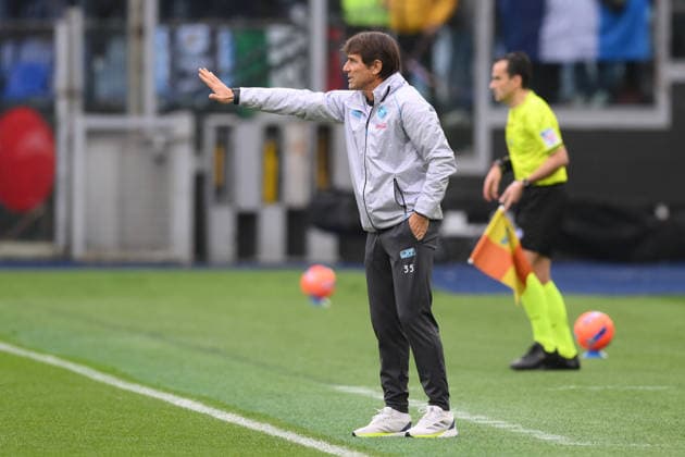4th January 2026, Stadio Olimpico, Rome, Italy; Italian Serie A Football; Lazio versus Napoli; Antonio Conte head coach of SSC Napoli sends instructions to his players  AllShotLive