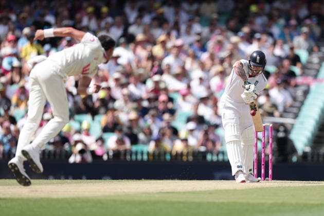 Ben Stokes of England out after DRS caught Alex Carey of Australia bowled Mitchell Starc of Australia during the 5th Ashes test match between Australia and England at Sydney Cricket Ground, Sydney, Australia on 5 January 2026. Copyright: xPeterxDovganx 44380098