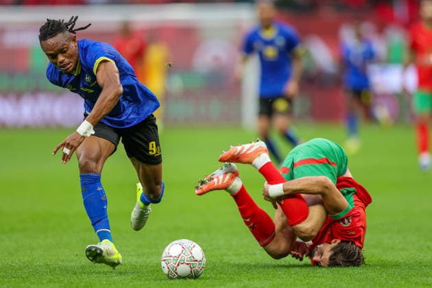 TotalEnergies CAF AFACON Morocco 2025 - Mrorocco - Tanzania - Satde Moulay Abdellah- Rabat - Morocco Nayef Aguerd (5) of Morocco fights for the ball with Tarryn Allaaakhia (9) of Tanzania during The afacon can morocco 2025 at Stade Moulay Abdellah in Rabat, 04 January 2025 Copyright: xloulidiphotox