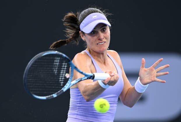 TENNIS BRISBANE INTERNATIONAL, Kimberly Birrell of Australia in action against Rebecca Sramkova of Slovakia during day two of the Brisbane International tennis tournament at Pat Rafter Arena in Brisbane, Monday, January 5, 2026. ( NO ARCHIVING, EDITORIAL USE ONLY BRISBANE QUEENSLAND AUSTRALIA  Copyright: xDARRENxENGLANDx 20260105131080037990