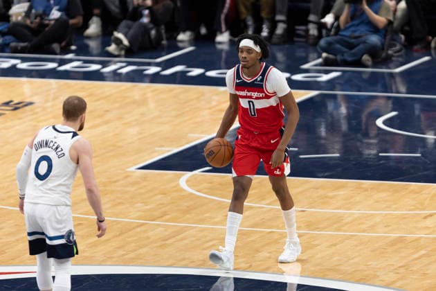 WASHINGTON, DC - JANUARY 04: Washington Wizards guard Bilal Coulibaly (0) brings the ball upcourt during a game between Minnesota Timberwolves and Washington Wizards on January 4, 2026 at the Capital One Arena in Washington, DC. (Photo by Charles Brock Icon Sportswire) NBA, Basketball Herren, USA JAN 04 Minnesota Timberwolves at Washington Wizards EDITORIAL USE ONLY Icon260104030