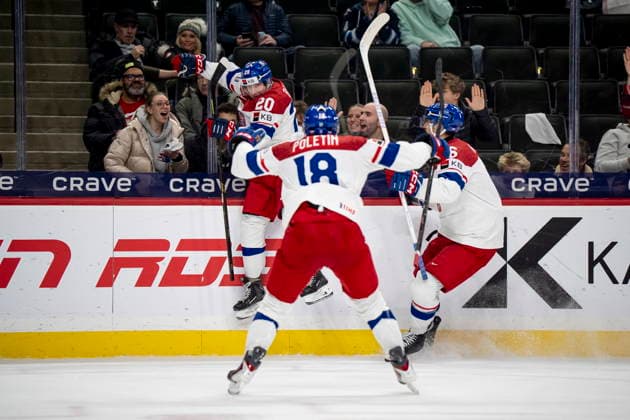 January 4, 2026, St. Paul, Mn, USA: Czechia s Adam Benak (20) celebrates his goal with teammates Tomas Poletin (18) and Radim Mrtka (6) during second period semifinal IIHF World Junior Hockey Championship action against Canada, in St. Paul, Minn., on Sunday, January 4, 2026. Canada News - January 4, 2026 - ZUMAc35_ 20260104_zaf_c35_041 Copyright: xChristopherxKatsarovx
