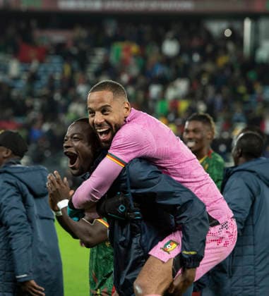 Devis Epassy and Simon NGAPANDOUETNBU celebrate Cameroon qualification for the next round during Africa Cup of Nations Morocco 2025 - Round of 16 - 04-01-2026 - SOUTH AFRICA VS CAMEROON - Al MAdina STADIUM - Rabat By IMAGO Didier Lefa Studio Rabat Al Madina Stadium Morocco