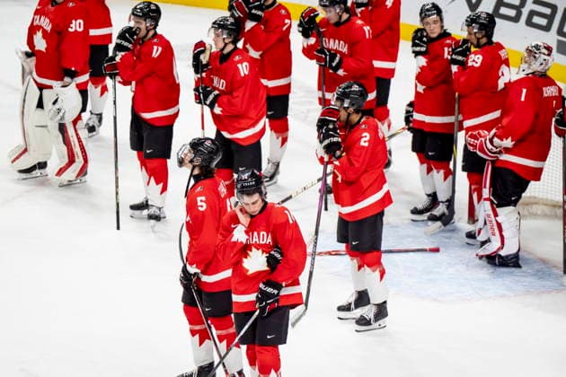 January 4, 2026, St. Paul, Mn, USA: Team Canada players react after loosing to Czechia in semifinal IIHF World Junior Hockey Championship action, in St. Paul, Minn., on Sunday, January 4, 2026. Canada News - January 4, 2026 - ZUMAc35_ 20260104_zaf_c35_063 Copyright: xChristopherxKatsarovx