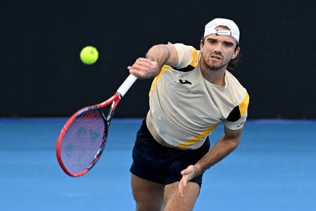 TENNIS BRISBANE INTERNATIONAL, Tomas Machac of the Czech¯Republic in action against Jiri Lehecka of the Czech Republic during day two of the Brisbane International tennis tournament at Pat Rafter Arena in Brisbane, Monday, January 5, 2026. ( NO ARCHIVING, EDITORIAL USE ONLY BRISBANE QUEENSLAND AUSTRALIA  Copyright: xDARRENxENGLANDx 20260105196154833014