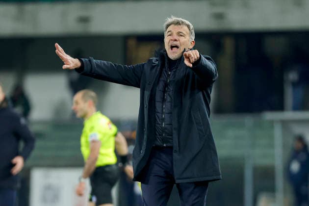 January 4, 2026, Verona, Italy: Marco Baroni head coach of Torino Fc during the Italian Serie A soccer match Hellas Verona vs Torino Fc at Marcantonio Bentegodi Stadium. Hellas Verona 0 - 3 Torino FC Verona Italy - ZUMAs197 20260104_aaa_s197_425 Copyright: xEmanuelexPennacchiox