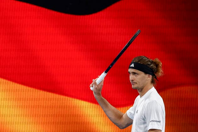 TENNIS UNITED CUP SYDNEY, Alexander Zverev of team Germany wave to the crowd during the warm up ahead of his Group F singles match against Hubert Hurkacz of team Poland day four of the 2026 United Cup at Ken Rosewall Arena in Sydney, Monday, January 5, 2026. ( NO ARCHIVING, EDITORIAL USE ONLY SYDNEY NEW SOUTH WALES AUSTRALIA  Copyright: xMARKxEVANSx 20260105196968064762