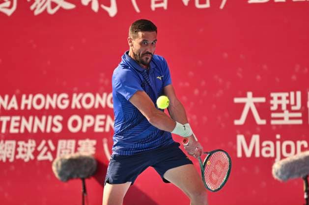 Hong Kong Tennis Open - Day 2 Damir Dzumhur, a Bosnian tennis player, during a match at the Hong Kong Tennis Open WTA, Tennis Damen 250) on January 5, 2026 in Hong Kong. (Photo by Kobe Li Nexpher Images) Hong Kong