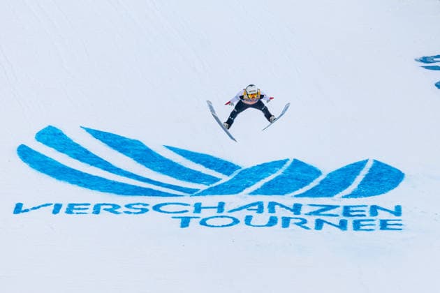 Domen PREVC (SLO). Skispringen, 74.Internationale Vierschanzentournee, Saison 2024-2025, am 4.01.2026 in Innsbruck, B E R G I S E L S P R U N G S C H A N Z E, Oesterreich. Quelle Copyright Credit : Oryk HAIST *** Domen PREVC SLO Ski jumping, 74 International Four Hills Tournament, season 2024 2025, on 4 01 2026 in Innsbruck, B E R G I S E L S P R U N G S C H A N Z E, Austria Source Copyright Credit Oryk HAIST xSKISPRINGEN-4HT-INNSBRUCKx