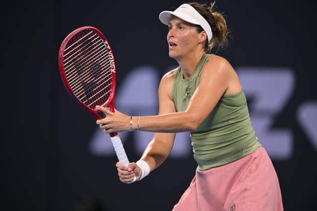 TENNIS BRISBANE INTERNATIONAL, Tatjana Maria of Germany in action against Emerson Jones of Australia during day two of the Brisbane International tennis tournament at Pat Rafter Arena in Brisbane, Monday, January 5, 2026. ( NO ARCHIVING, EDITORIAL USE ONLY BRISBANE QUEENSLAND AUSTRALIA  Copyright: xZAINxMOHAMMEDx 20260105197827207882