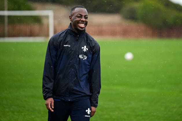 Merveille Papela SV Darmstadt 1898, 21 laughing during training, ESP, SV Darmstadt 98, football, 2 Bundesliga, training camp in El Saler, 2 day, 05 01 2026 ESP, SV Darmstadt 98, football, 2 Bundesliga, training camp in El Saler, 2 day El Saler Copyright: xEibner-Pressefoto FlorianxWiegandx EP_FWD