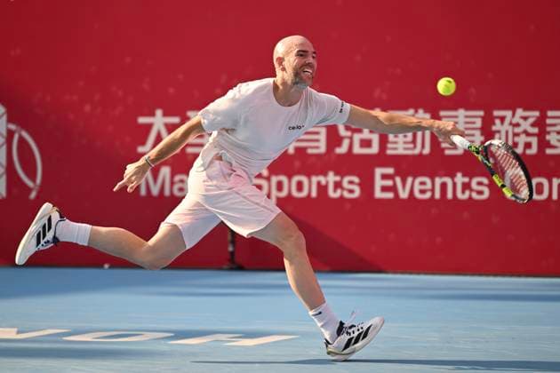 Hong Kong Tennis Open - Day 2 Adrian Mannarino, a French tennis player, during a match at the Hong Kong Tennis Open ATP, Tennis Herren 250) on January 5, 2026 in Hong Kong. (Photo by Kobe Li Nexpher Images) Hong Kong