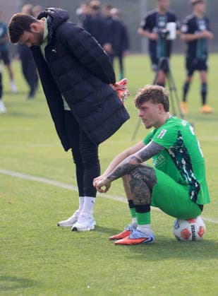 05.01.2026 Belek(Türkei Tuerkei) Hannover 96-Borussia Mönchengladbach Mönchengladbach Freundschaftsspiel Trainingslager Männerf Herren fussball Bundesliga Luca Netz Borussia Mönchengladbach :