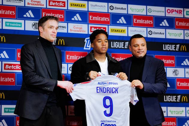Endrick (Olympique Lyonnais 9) Michael GERLINGER and Mathieu LOUIS-JEAN sports director of Lyon during the press conference, PK, Pressekonferenz presented by Olympique Lyonnais in Lyon, France. Copyright: xPaulinexFIGUETx xSPPx Sportspressphoto_SPR78926