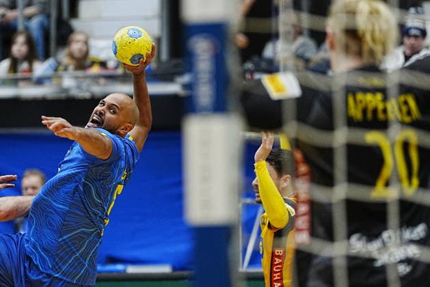 Brazils Tarcisio Freitas during the friendly handball match between Sweden and Brazil at Husqvarna Garden, Jonkoping, Sweden, January 05, 2025 JÖNKÖPING SWEDEN x9200x  Copyright: xBjörnxLarssonxRosvall TTx HANDBALL SWEDEN-BRAZIL