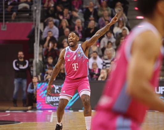Jeff Garrett Telekom Baskets Bonn vs BMA365 Bamberg Baskets 14 Speiltag Season 2025 26