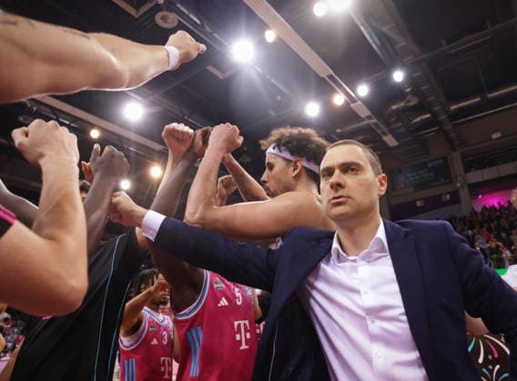 Telekom Baskets Bonn after victory against BMA365 Bamberg Baskets 14 Speiltag season 2025 26