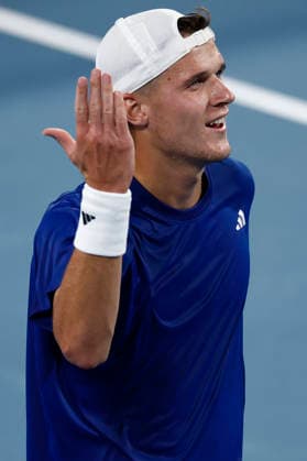TENNIS UNITED CUP SYDNEY, Jakub Mensik of Team Czechia reacts in his Group D singles match against Alex de Minaur of Team Australiaduring day five of the 2026 United Cup at Ken Rosewall Arena in Sydney, Tuesday, January 6, 2026. ( NO ARCHIVING, EDITORIAL USE ONLY SYDNEY NEW SOUTH WALES AUSTRALIA  Copyright: xMARKxEVANSx 20260106168705818442
