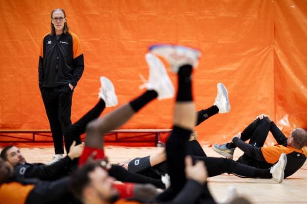 ARNHEM - Coach Staffan Olsson during a training session at Papendal in the lead-up to the European Championships in Sweden. ROBIN VAN LONKHUIJSEN ANP xVIxANPxSportx xxANPxIVx 546506009 originalFilename: 546506009.jpg