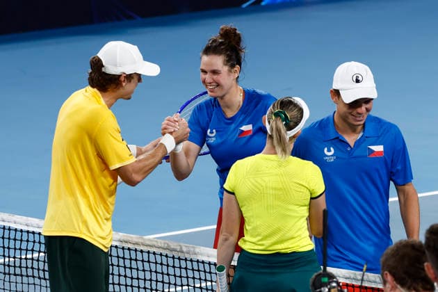 TENNIS UNITED CUP SYDNEY, Alex de Minaur of Team Australia playing with Storm Hunter of Team Australia celebrate victory in their Group D doubles match against Miriam Skoch of Team Czechia and Dalibor Svrcina of Team Czechiaduring day five of the 2026 United Cup at Ken Rosewall Arena in Sydney, Tuesday, January 6, 2026. ( NO ARCHIVING, EDITORIAL USE ONLY SYDNEY NEW SOUTH WALES AUSTRALIA  Copyright: xMARKxEVANSx 20260106134971351653