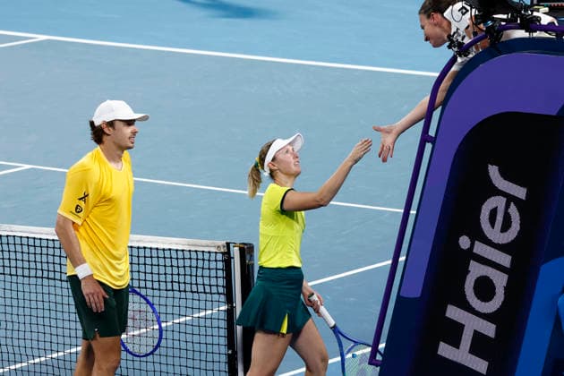 TENNIS UNITED CUP SYDNEY, Storm Hunter of Team Australia playing with Alex de Minaur of Team Australia shake hands with the chair person after winning their Group D doubles match against Miriam Skoch of Team Czechia and Dalibor Svrcina of Team Czechia during day five of the 2026 United Cup at Ken Rosewall Arena in Sydney, Tuesday, January 6, 2026. ( NO ARCHIVING, EDITORIAL USE ONLY SYDNEY NEW SOUTH WALES AUSTRALIA  Copyright: xMARKxEVANSx 20260106156443418400