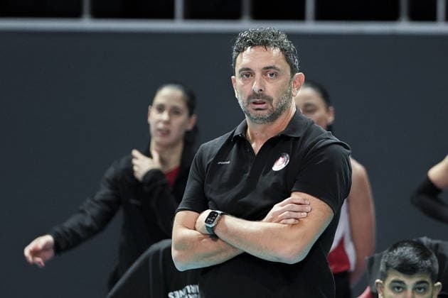 Turkish Airlines v Allianz MTV - CEV Women’s Volleyball Cup ISTANBUL, TURKIYE - JANUARY 6: Davide Mazzanti, head coach of Turkish Airlines follows the first-leg match of the CEV Women’s Volleyball Cup round of 16 between Turkish Airlines and Allianz MTV at the Burhan Felek Volleyball Hall on January 6, 2026, in Istanbul, Turkiye. Arife Karakum Anadolu Istanbul Turkey. Editorial use only. Please get in touch for any other usage.  Copyright: x2026xAnadoluxArifexKarakumx