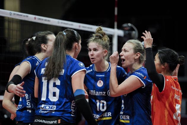 Turkish Airlines v Allianz MTV - CEV Women’s Volleyball Cup ISTANBUL, TURKIYE - JANUARY 6: Players of Allianz MTV celebrate after a score during the first-leg match of the CEV Women’s Volleyball Cup round of 16 between Turkish Airlines and Allianz MTV at the Burhan Felek Volleyball Hall on January 6, 2026, in Istanbul, Turkiye. Arife Karakum Anadolu Istanbul Turkey. Editorial use only. Please get in touch for any other usage.  Copyright: x2026xAnadoluxArifexKarakumx
