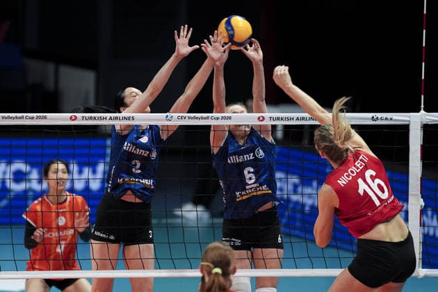 Turkish Airlines v Allianz MTV - CEV Women’s Volleyball Cup ISTANBUL, TURKIYE - JANUARY 6: Anna Nicoletti (16) of Turkish Airlines in action against Antonia Stautz (6) of Allianz MTV during the first leg match of the CEV Women’s Volleyball Cup round of 16 between Turkish Airlines and Allianz MTV at the Burhan Felek Volleyball Hall in Istanbul, Turkiye on January 6, 2026. Arife Karakum Anadolu Istanbul Turkey. Editorial use only. Please get in touch for any other usage.  Copyright: x2026xAnadoluxArifexKarakumx