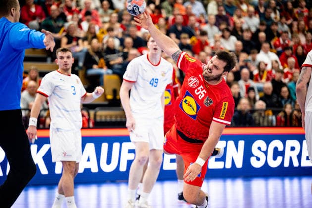 HANDBALL - OEHB, AUT vs CZE, test match VIENNA,AUSTRIA,06.JAN.26 - HANDBALL - OEHB, Oesterreichischer Handballbund, Handball Austria, test match, Austria vs Czech Republic. Image shows Tobias Wagner (AUT).  GEPAxpictures xAlexanderxSolc