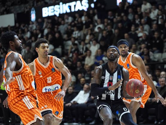 Besiktas GAIN v Ratiopharm Ulm - BKT EuroCup ISTANBUL, TURKIYE - JANUARY 06: Jonah Mathews (0) of Besiktas GAIN in action during the BKT EuroCup week 13 basketball match between Besiktas Gain and Ratiopharm Ulm at Besiktas Gain Sports Complex in Istanbul, Turkiye on January 06, 2026. Esra Bilgin Anadolu Istanbul Turkey. Editorial use only. Please get in touch for any other usage.  Copyright: x2026xAnadoluxEsraxBilginx