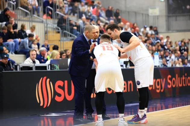 Scene with Jaromir Bohacik 17 Basketball Nymburg on the sidelines Basketball Champions League MLP Academics Heidelberg - ERA Basketball Nymburk Scene with Jaromir Bohacik 17 Basketball Nymburg Copyright: xspeedshotx
