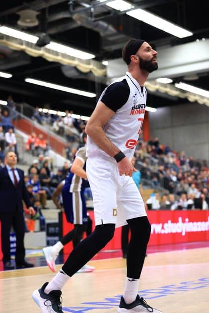 Scene with Vojtech Hruban 77 Basketball Nymburg on the court Basketball Champions League MLP Academics Heidelberg - ERA Basketball Nymburk Vojtech Hruban 77 Basketball Nymburg in action Copyright: xspeedshotx