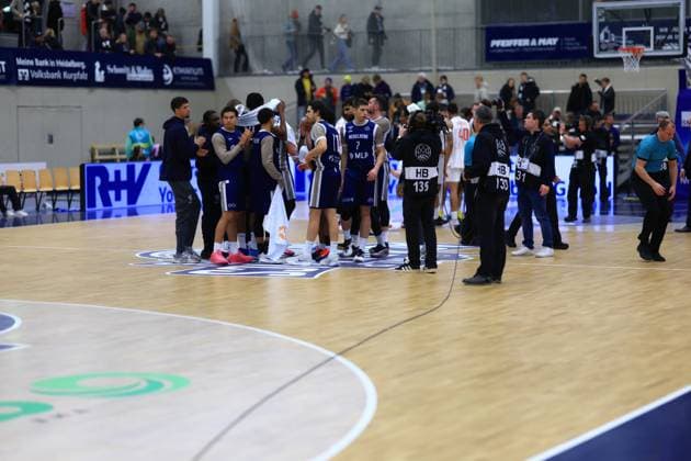 Scene with Samuell Williamson 10 MLP Academics Heidelberg , Dusan Neskovic 7 MLP Academics Heidelberg , Josia Gentischer 4 MLP Academics Heidelberg and Noah Koch 1 MLP Academics Heidelberg on the court Basketball Champions League MLP Academics Heidelberg - ERA Basketball Nymburk Scene with Samuell Williamson 10 MLP Academics Heidelberg and teammates Copyright: xspeedshotx