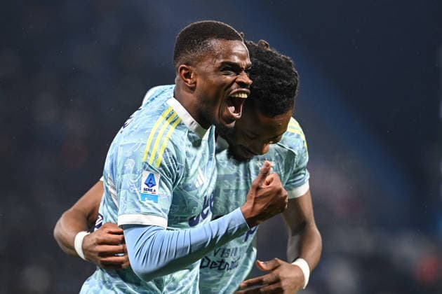 Pierre Kalulu (Juventus Fc) celebrating his goal during US Sassuolo vs Juventus FC, Italian soccer Serie A match in Reggio Emilia, Italy, January 06 2026  Copyright: xGianlucaxRicci IPAxSportx xipa-agency.netx xx IPA_69759124 IPA_Agency_IPA69759124