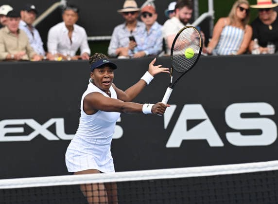 USA™s Venus Williams during her singles match at the 2026 ASB Classic Women™s Tennis Tournament at Manuka Doctor Arena, Auckland, New Zealand. Tuesday 6 January 2026. Photo: Andrew Cornaga z Auckland New Zealand Copyright: xAndrewxCornaga x