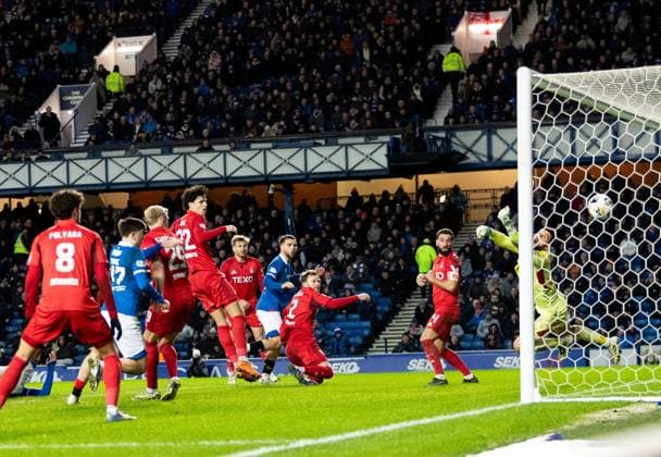 Emmanuel Fernandez of Rangers scores his sides second goal during Scottish Premiership match at Ibrox Stadium, Glasgow. Rangers v Aberdeen - Scottish Premiership - Ibrox Stadium, Glasgow, Lanarkshire, Scotland, UK - 06 Jan 2026Glasgow Ibrox Stadium Lanarkshire, Scotland United Kingdom EDITORIAL USE ONLY  Copyright: xRangersxFC Shutterstockx 16237029ab